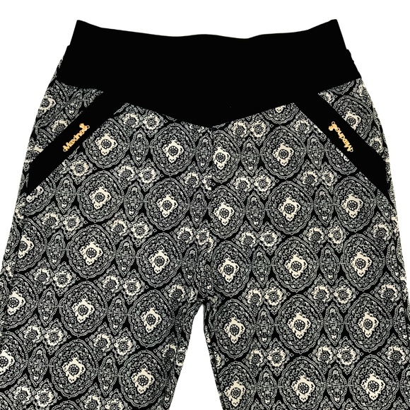 New Mix Damask Print Leggings - Picture 2 of 3